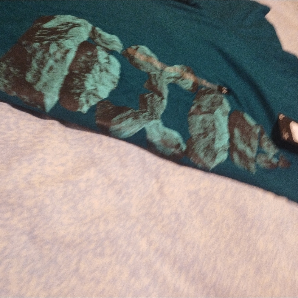 Tshirt - Picture 6 of 7